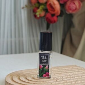 New NEST New York Lychee Rose Eau de Parfum 0.1 oz/ 3 mL Sample